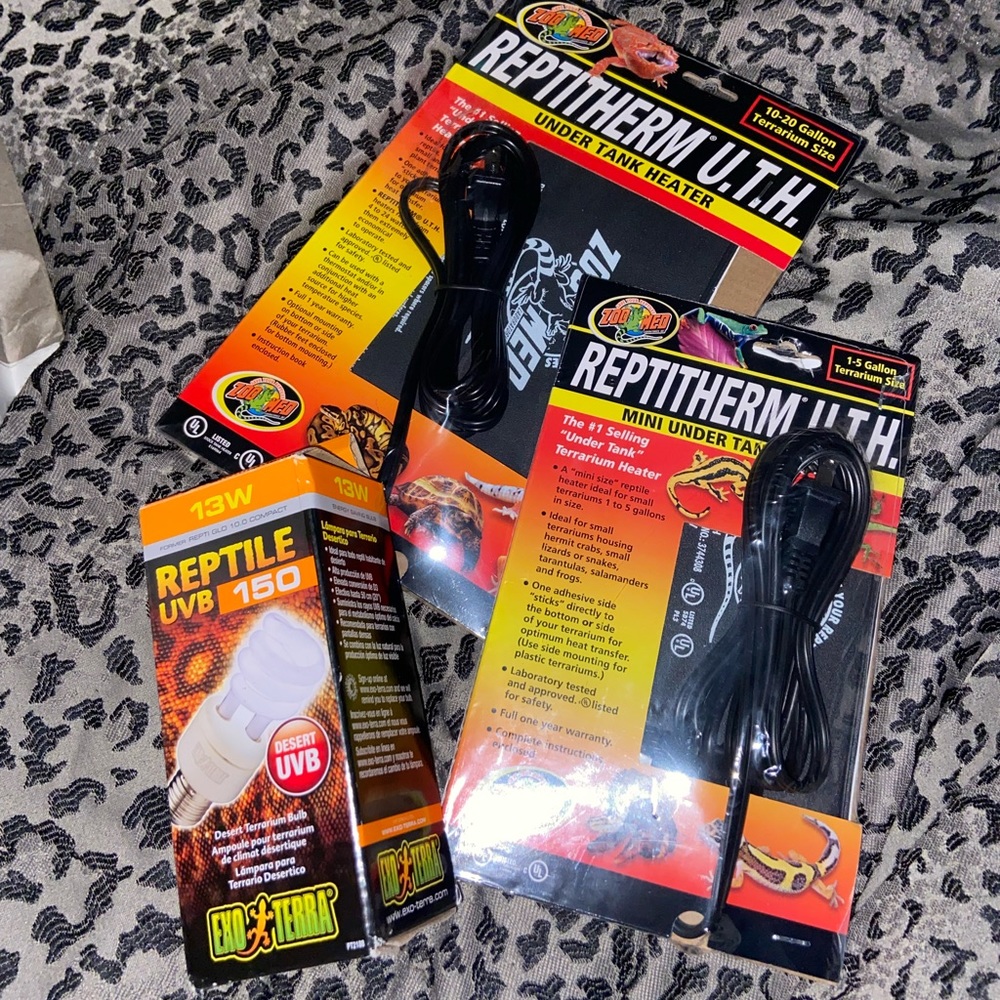 Reptitherm tank heaters / bulb